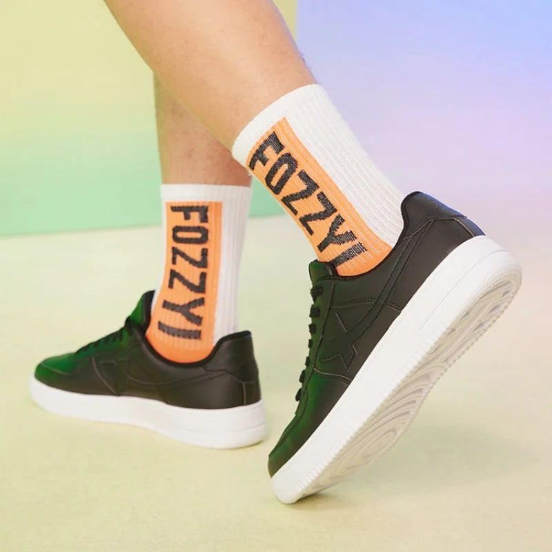 Xtep Women Men Skateboarding Shoes Non-Slip Casual White Couple Skate Sneakers Male Female Luxury Brand Shoes 881219319851