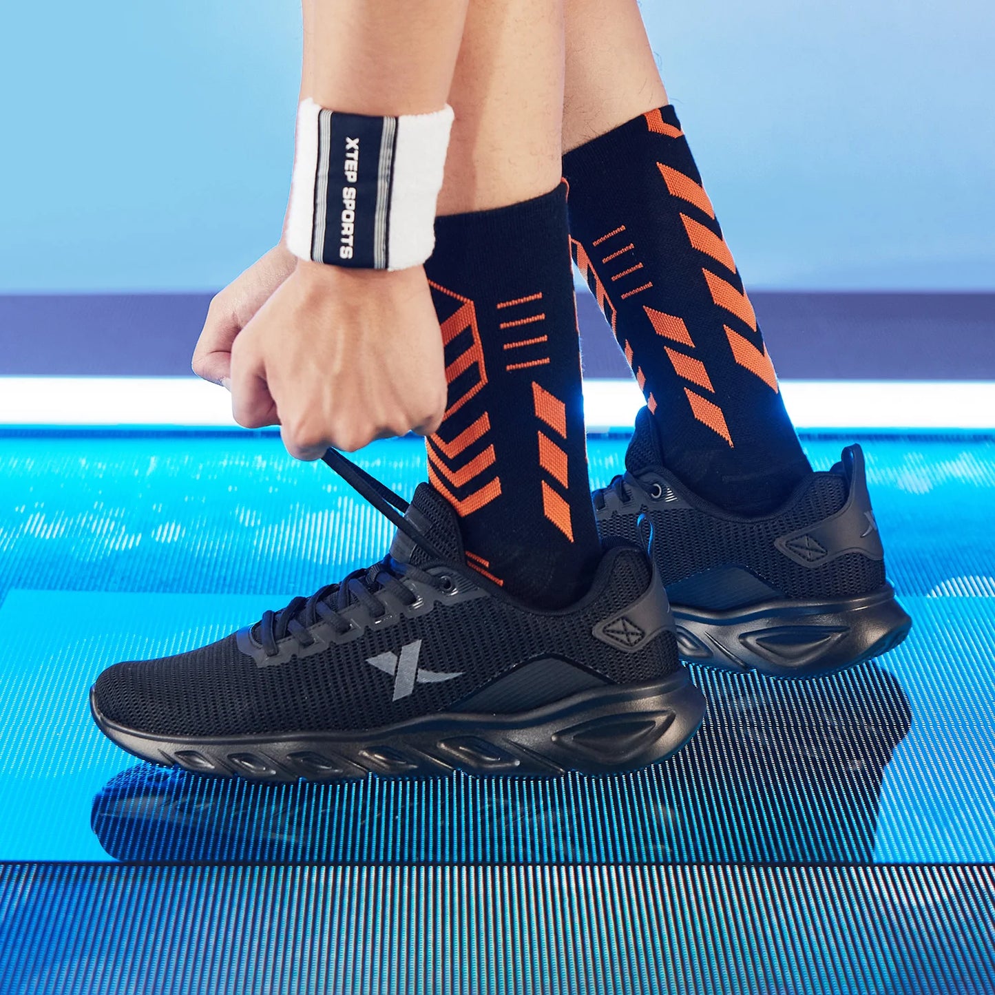 Xtep Running Shoes For Men 2026Spring Sweat-Absorbing Sports Shoes Wear-Resistant Stability Sporty Sports Sneakers 880119115131