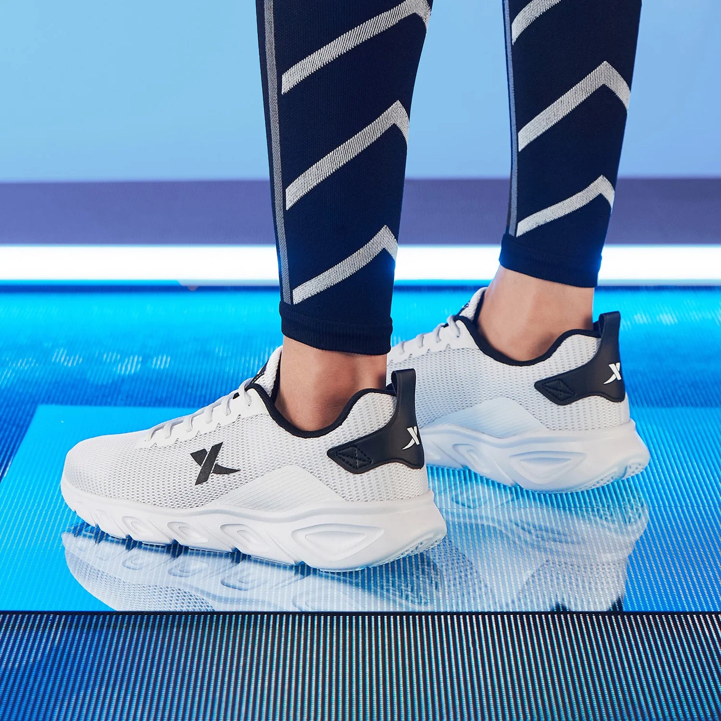 Xtep Running Shoes For Men 2026Spring Sweat-Absorbing Sports Shoes Wear-Resistant Stability Sporty Sports Sneakers 880119115131